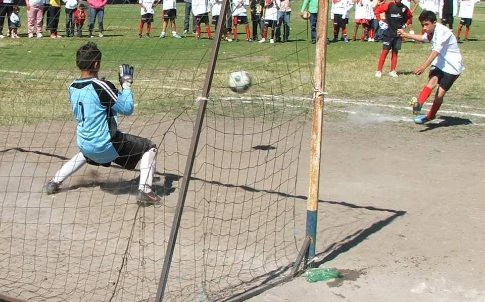 Preparan torneo de futbol organizado COMUDE Huanímaro - El Sol de Irapuato  | Noticias Locales, Policiacas, de México, Guanajuato y el Mundo