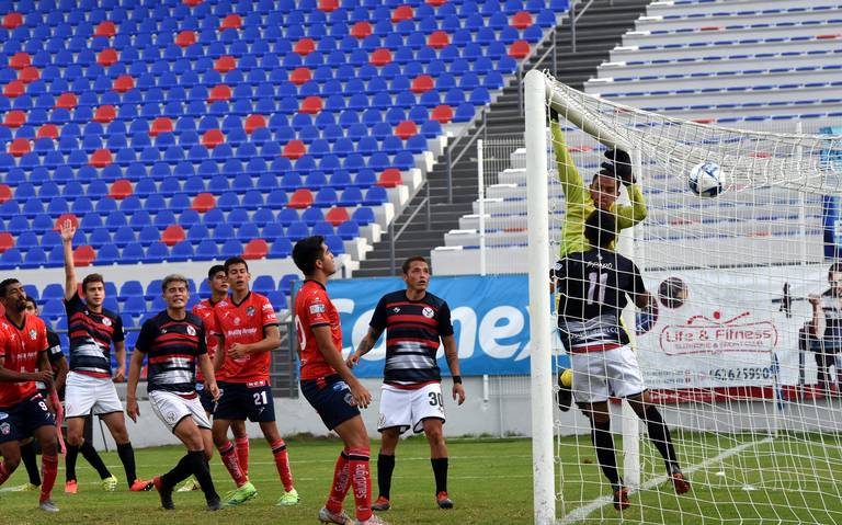 No pudo Irapuato con Club de Ciervos Trinca Fresera Partidos Derrotas  Clubes de Futbol Locales Estadio Sergio León Chaves Hijos de la Mermelada -  El Sol de Irapuato | Noticias Locales, Policiacas,