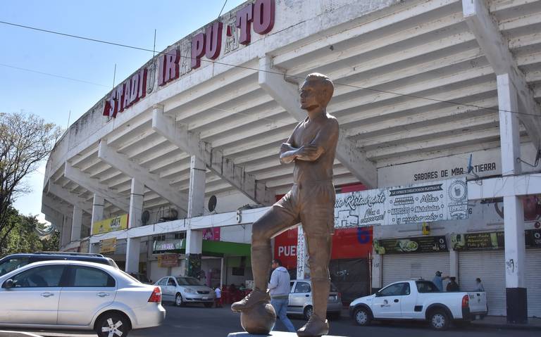 Inician diálogo para destrabar pleito legal por el estadio Sergio León  Chávez - El Sol de Irapuato | Noticias Locales, Policiacas, de México,  Guanajuato y el Mundo