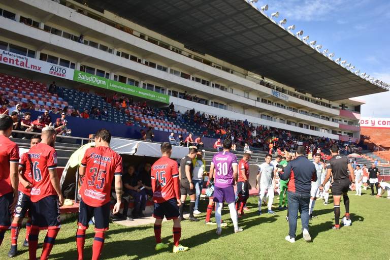 No habrá futbol en el corto plazo para Irapuato: alcaldesa - El Sol de  Irapuato | Noticias Locales, Policiacas, de México, Guanajuato y el Mundo