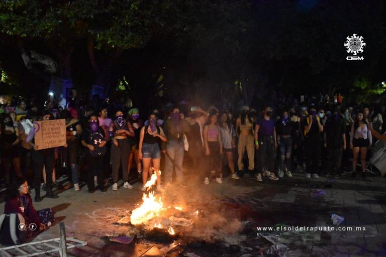 Ante inseguridad, mujeres adquieren artículos para defensa personal - El  Sol de Irapuato